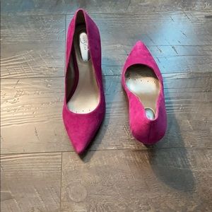 Alcano women step n flex pumps